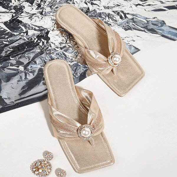 

Rhinestone & Faux Pearl Decor Thong Sandals, Gold