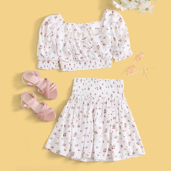 

Girls Knot Front Shirred Hem Ditsy Floral Top & Skirt Set, White