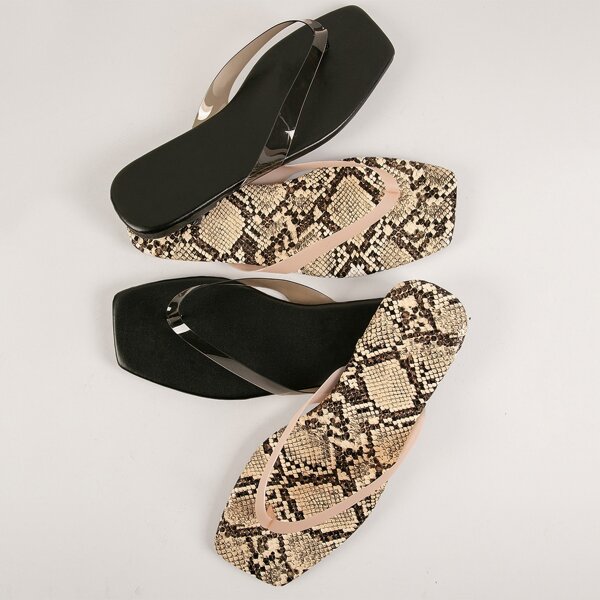 

1 Pair Snakeskin Print Faux Leather Square Toe Flip Flops, Multicolor