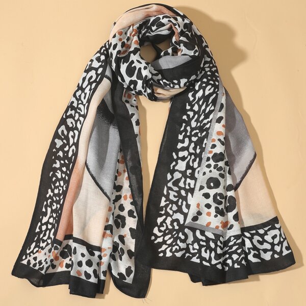 

Graphic Scarf, Multicolor