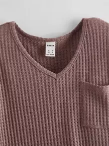 SHEIN Tween Girl V Neck Pocket Front Waffle Knit Tee - Redwood - View 4