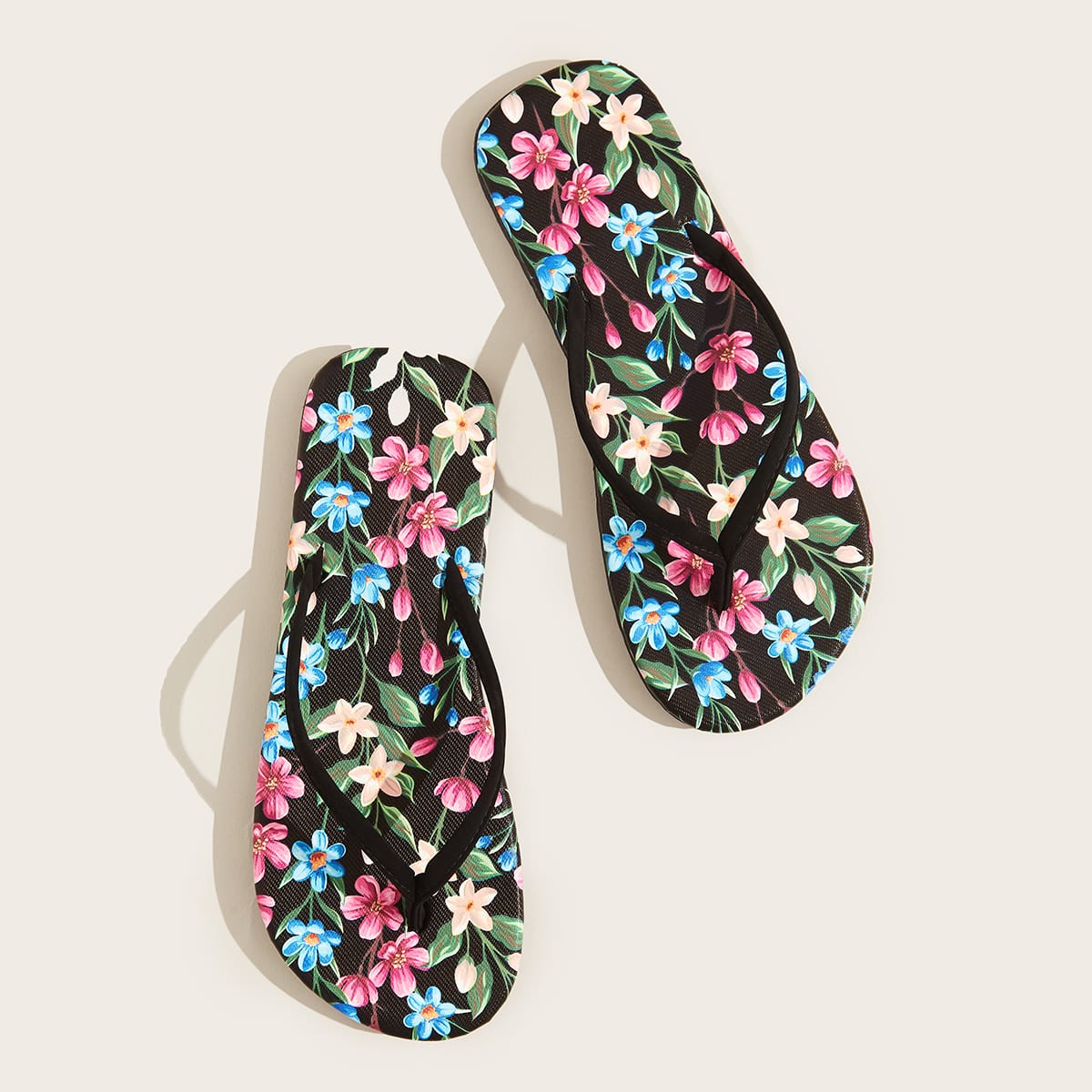 Вьетнамки с цветочным рисунком