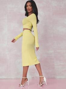 SHEIN SXY Conjunto camiseta corta unicolor con falda de muslo con abertura - Amarillo - Ver 4