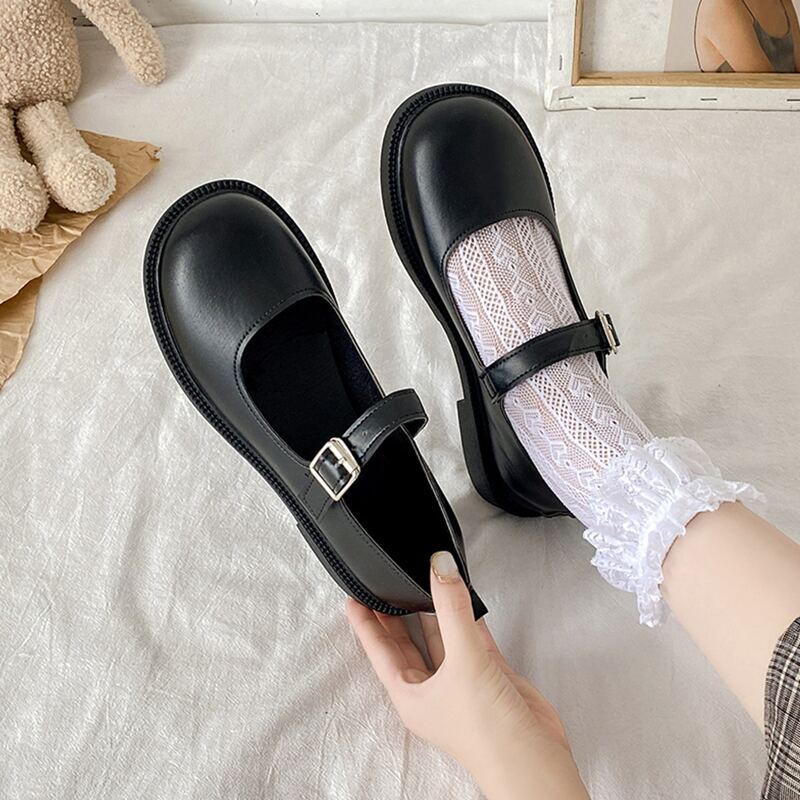 

Minimalist Mary Jane Flats, Black