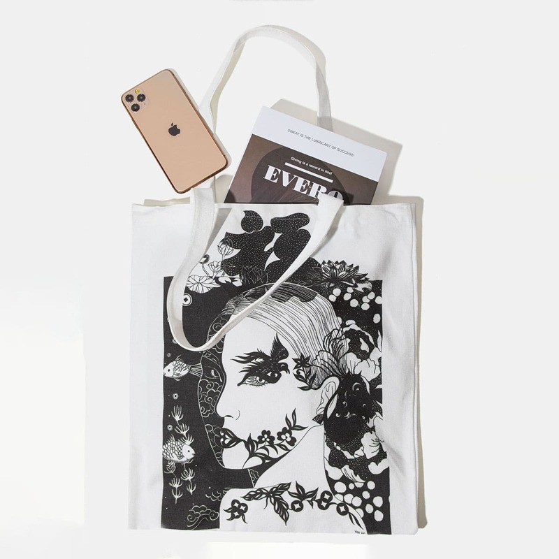 

ROMWE X yinniebun_artzone Figure Graphic Tote Bag, White
