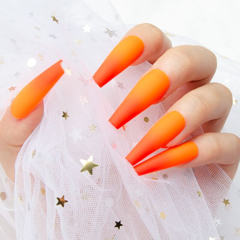 

24pcs Ombre Fake Nail, Orange