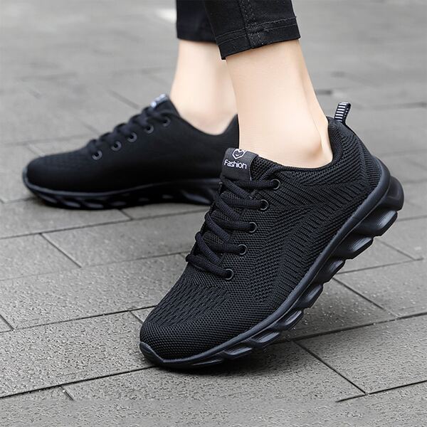 

Lightweight Knit Panel Running Shoes, Black