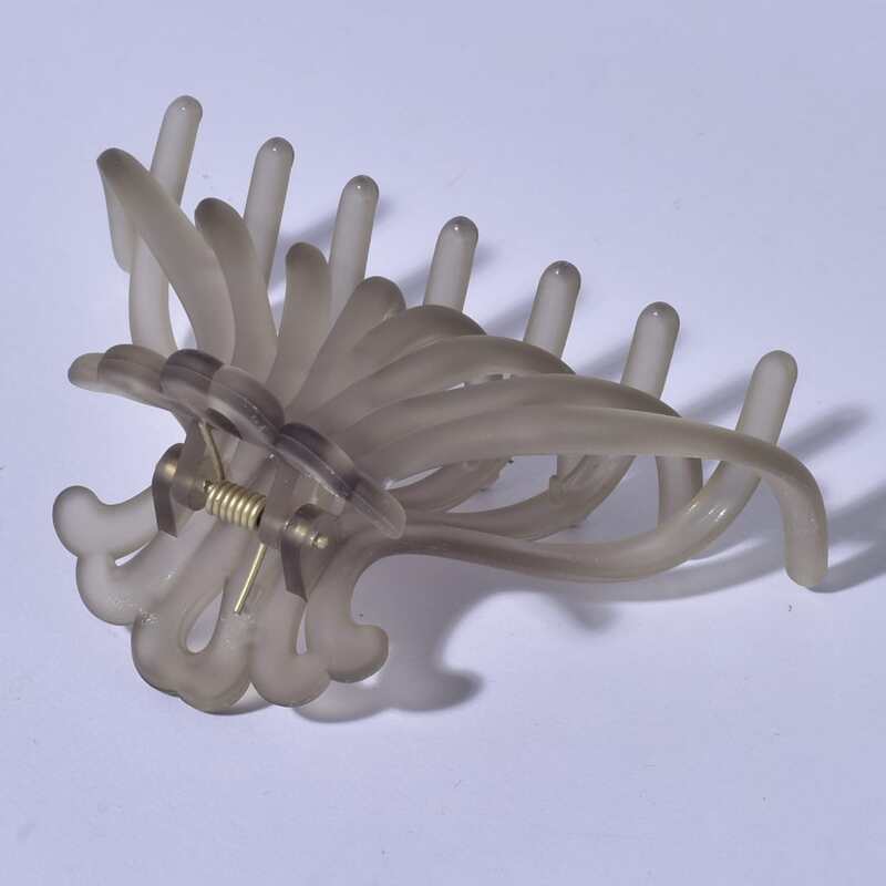 

1pc Simple Hair Claw, Light grey