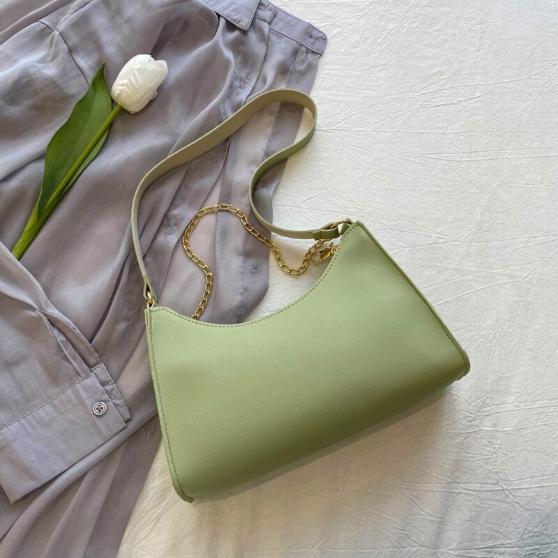 

Chain Decor Shoulder Bag, Green