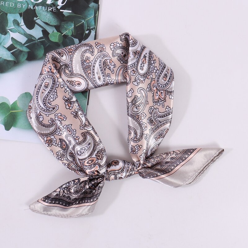 

Paisley Pattern Bandana, Multicolor