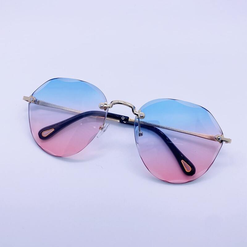 

Rimless Tinted Lens Sunglasses
