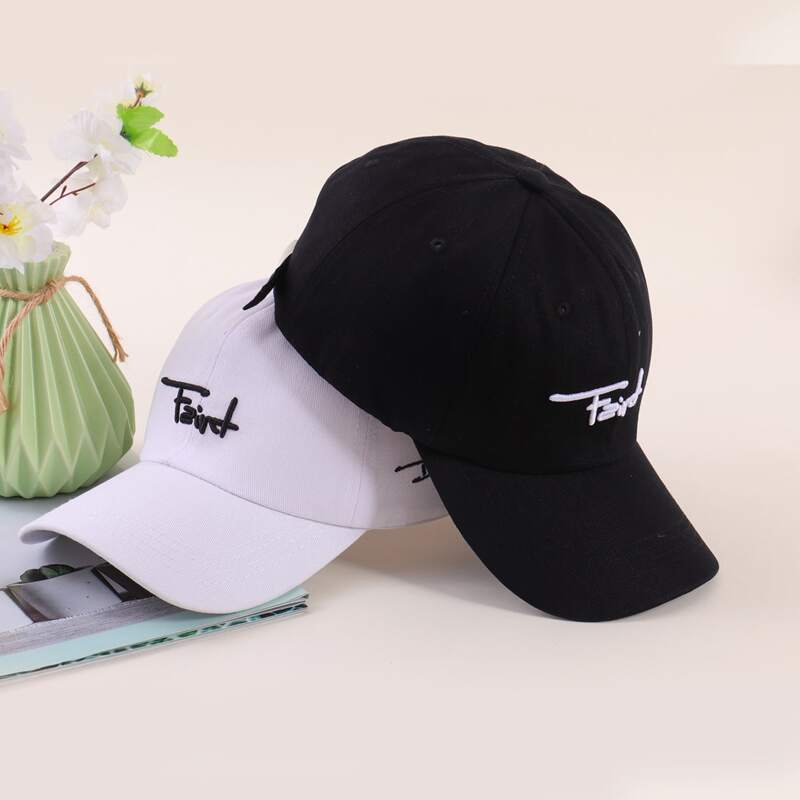 

2pcs Letter Graphic Embroidery Baseball Cap, Multicolor