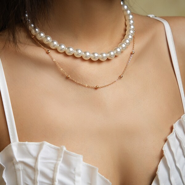 

2pcs Faux Pearl Decor Necklace, Gold