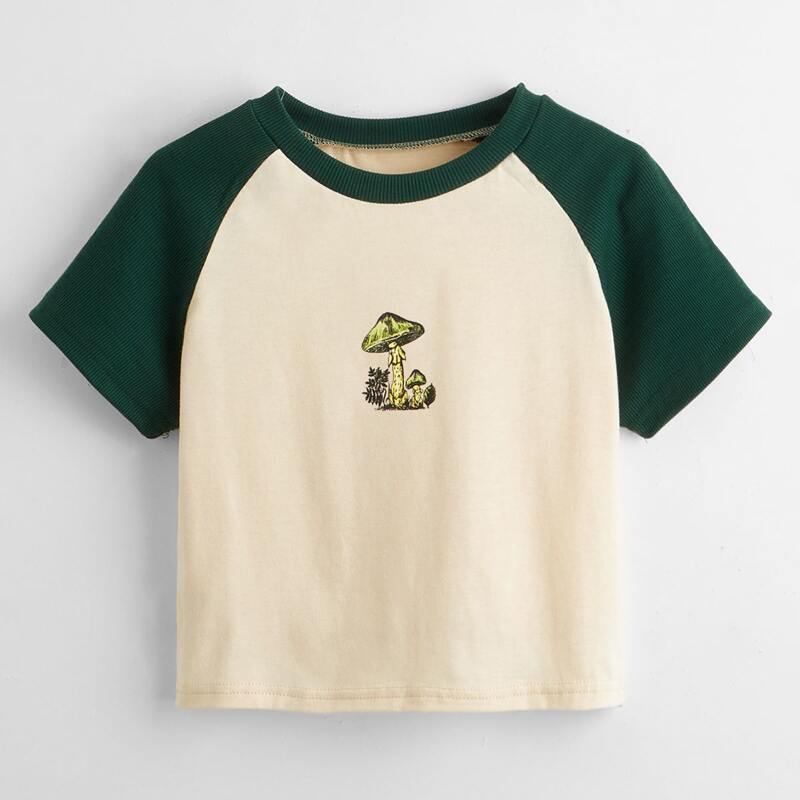 

Mushroom Graphic Baseball Crop Tee, Multicolor