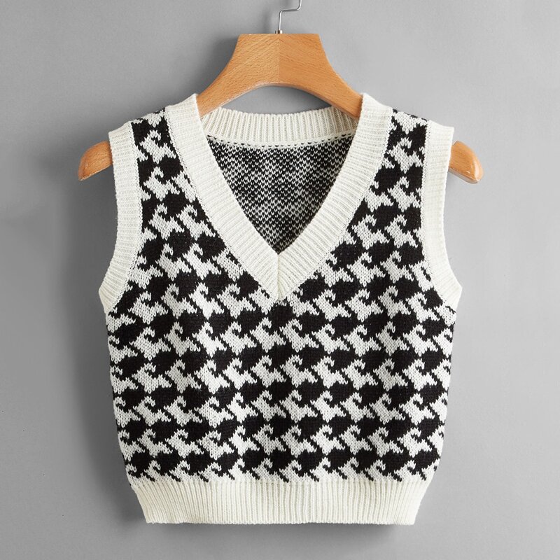 

Houndstooth Sweater Vest, Black