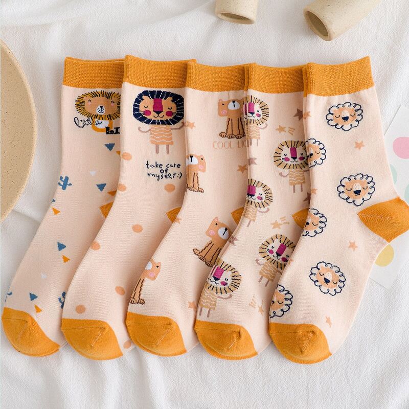 

5pairs Cartoon Graphic Crew Socks, Multicolor