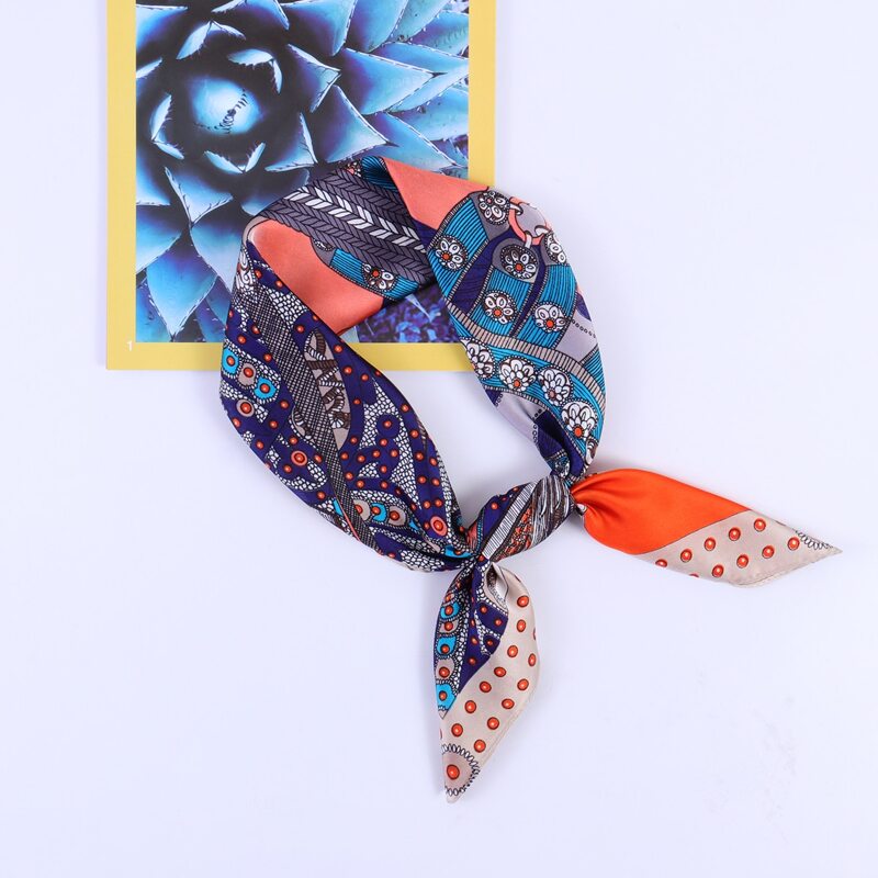 

1pc Graphic Bandana, Multicolor