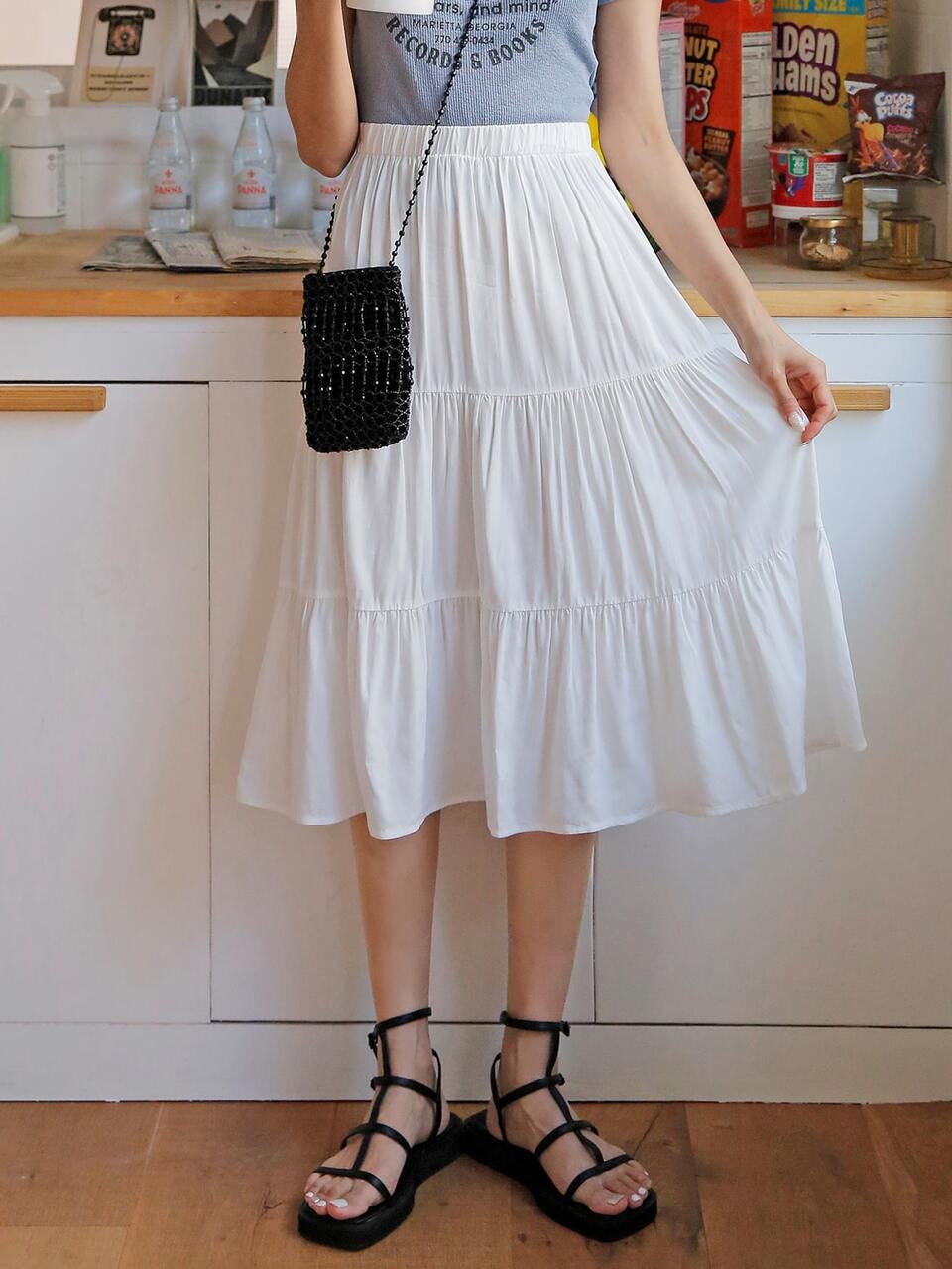 Solid High Waist Flared Skirt
