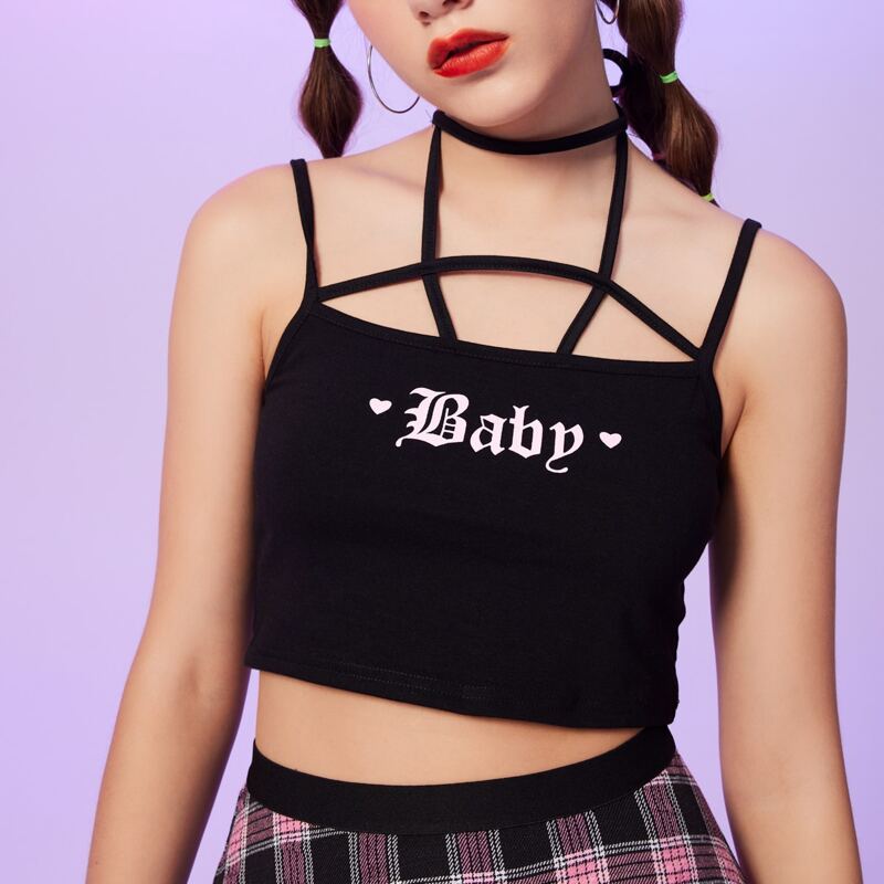 

Letter Heart Graphic Crop Cami, Black