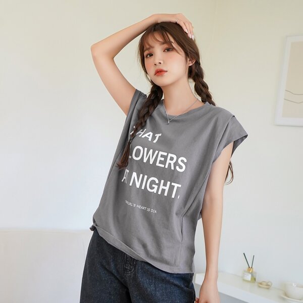 

Slogan Graphic Cap Sleeve Tee, Grey