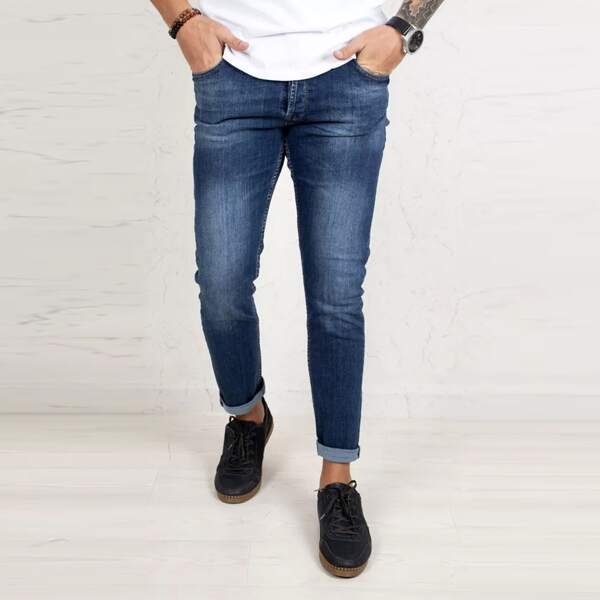 

Men Cat Whisker Zipper Fly Tapered Jeans, Dark wash
