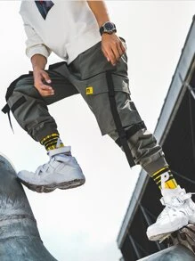 Manfinity EMRG Pantalones De Carga Sueltos Para Hombres Con Bolsillos De Solapa De Cinta - Verde militar - Ver 3