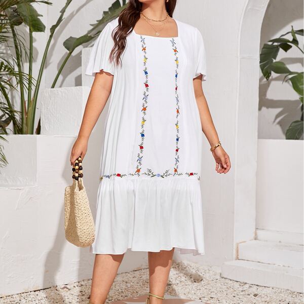 

Plus Floral Embroidery Ruffle Hem Smock Dress, White