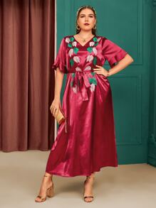 大碼緞面樹葉刺繡V領繫腰帶洋裝