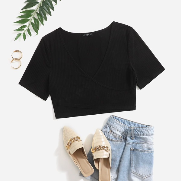 

Plus Solid V-Neck Crop Tee, Black