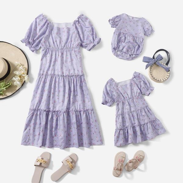 

Ditsy Floral Tiered Hem A-line Dress, Lilac purple