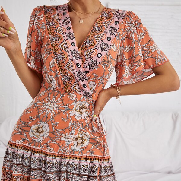 

Surplice Neck Knot Ruffle Hem Floral Dress, Multicolor