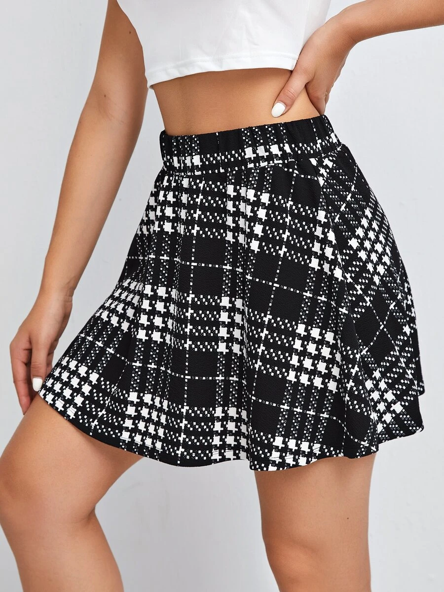SHEIN Houndstooth Print Mini Skirt - Black and White - View 1