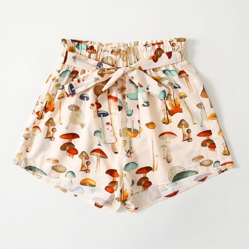 

Mushroom Graphic Belted Shorts, Multicolor