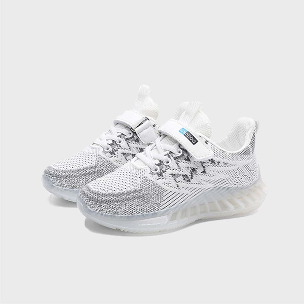 

Girls Letter Graphic Knit Sneakers, White