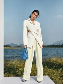 BizChic 西裝領前扭結紐扣細節西裝外套 - 白色 - 查看 8