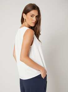 MOTF SOLID NOTCH NECK BUTTON PLACKET SLEEVELESS BLOUSE