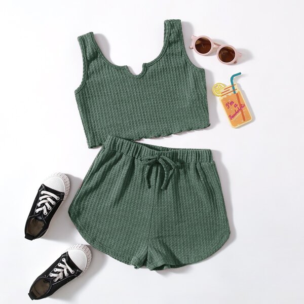 

Вязаная майка и шорты с оригинальной отделкой для девочек, Зелёный