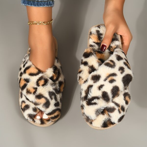 

Leopard Graphic Fluffy Bedroom Slippers, Multicolor
