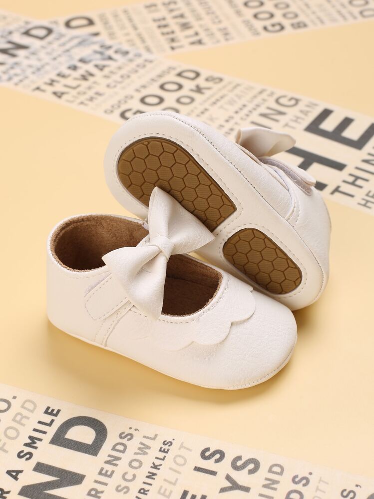 Infant Bow Decor Scallop Detail Mary Janes - White - View 2