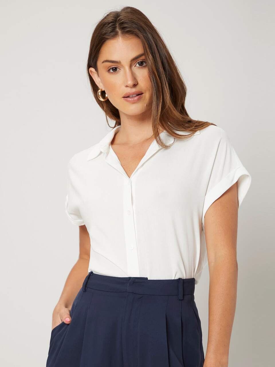 MOTF SOLID CUFFED BATWING SLEEVE SHIRT