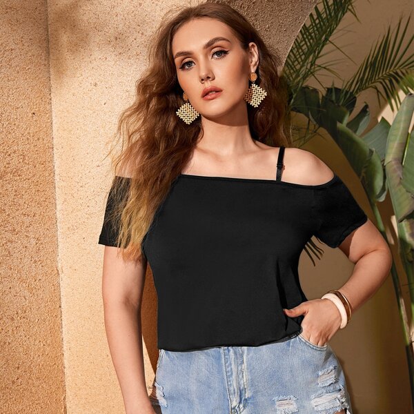 

Plus Solid Cold Shoulder Tee, Black