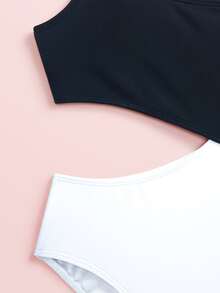 Girls Color Block Cut-out One Piece Swimsuit - Black and White - View 4