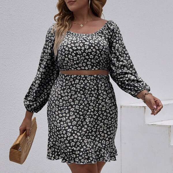 

Plus Allover Floral Print Crop Top & Ruffle Hem Skirt, Black