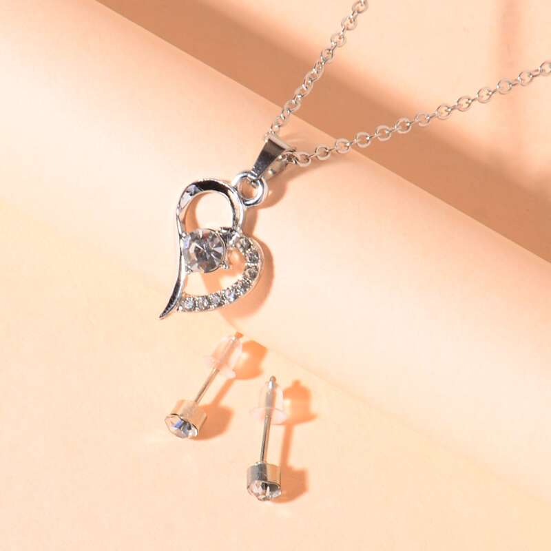 

1pc Heart Pendant Necklace & 2pcs Rhinestone Stud Earrings, Multicolor