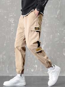 Manfinity Hypemode 男裝字母圖形翻蓋口貨物褲 - 卡其色 - 查看 3