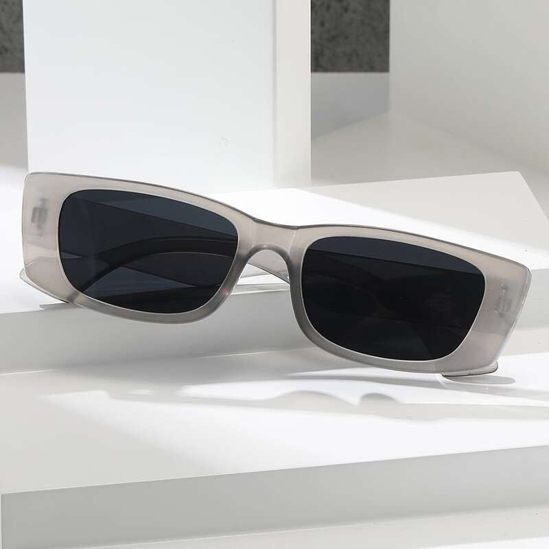 

1pair Simple Sunglasses