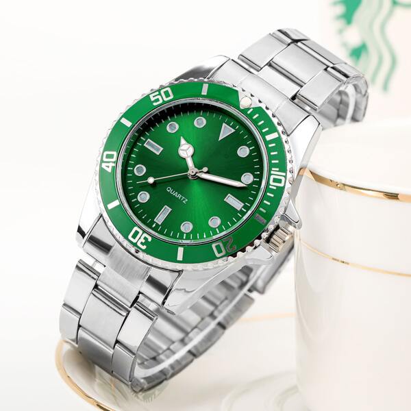 

Men Simple Round Pointer Quartz Watch