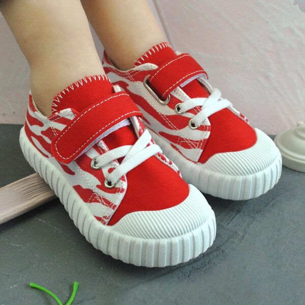 

Toddler Girls Zebra Striped Print Canvas Shoes, Red