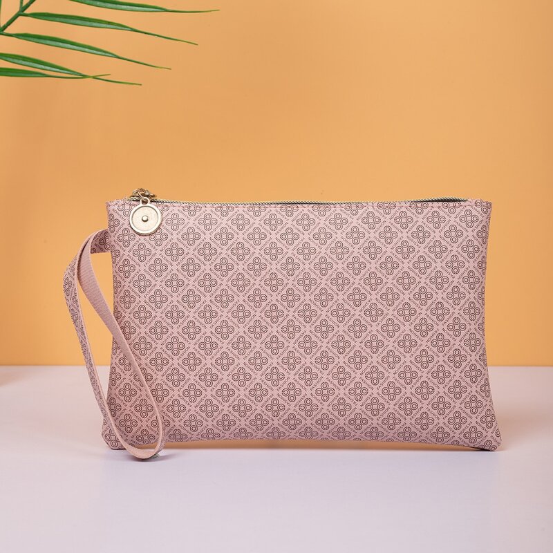 

Graphic Clutch Bag With Wristlet, Pink