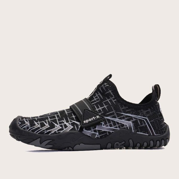 

Toddler Boys Velcro Strap Water Shoes, Black